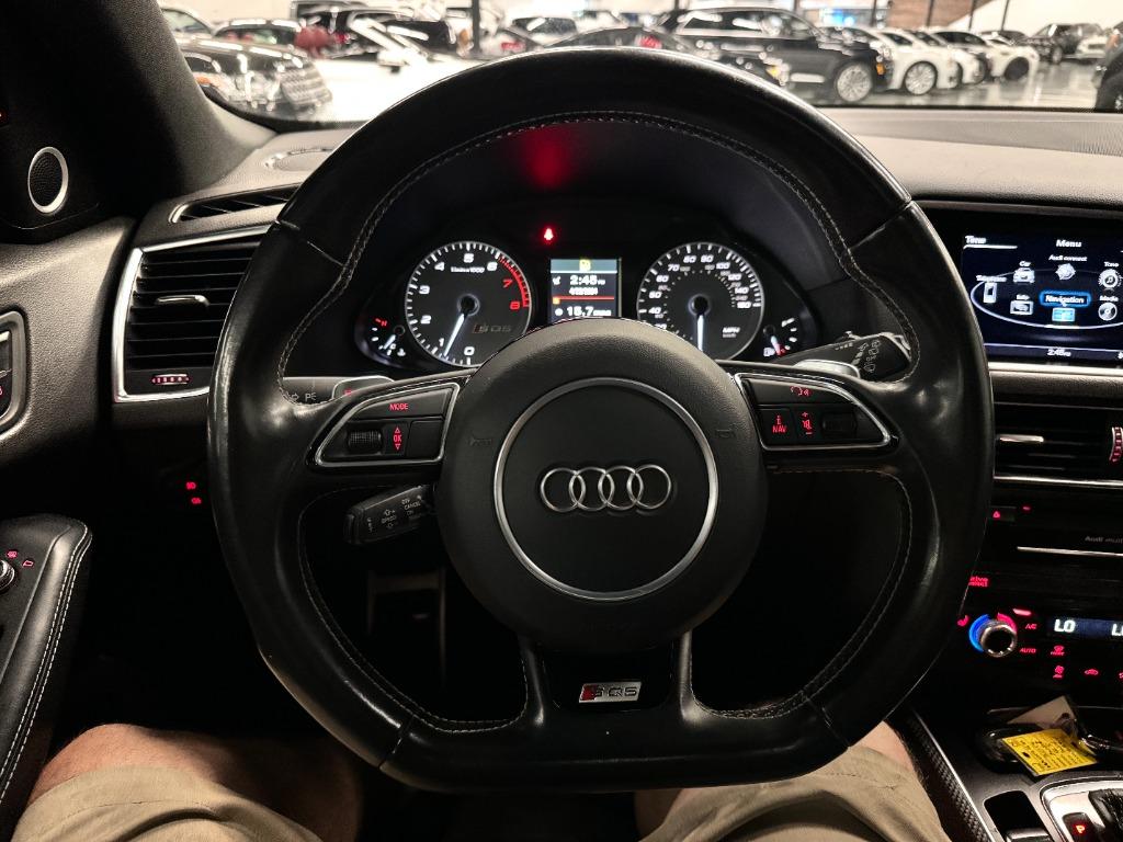 2017 Audi SQ5 Premium Plus photo