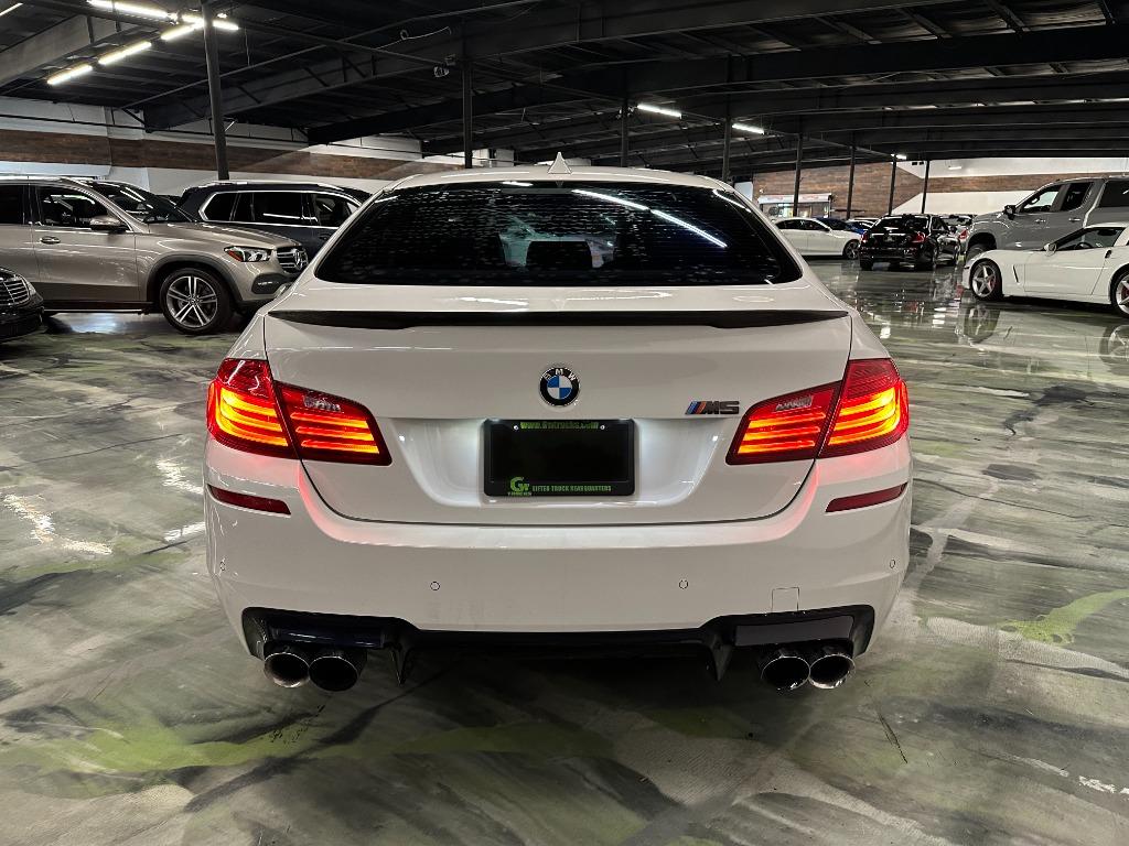 2014 BMW M5 photo