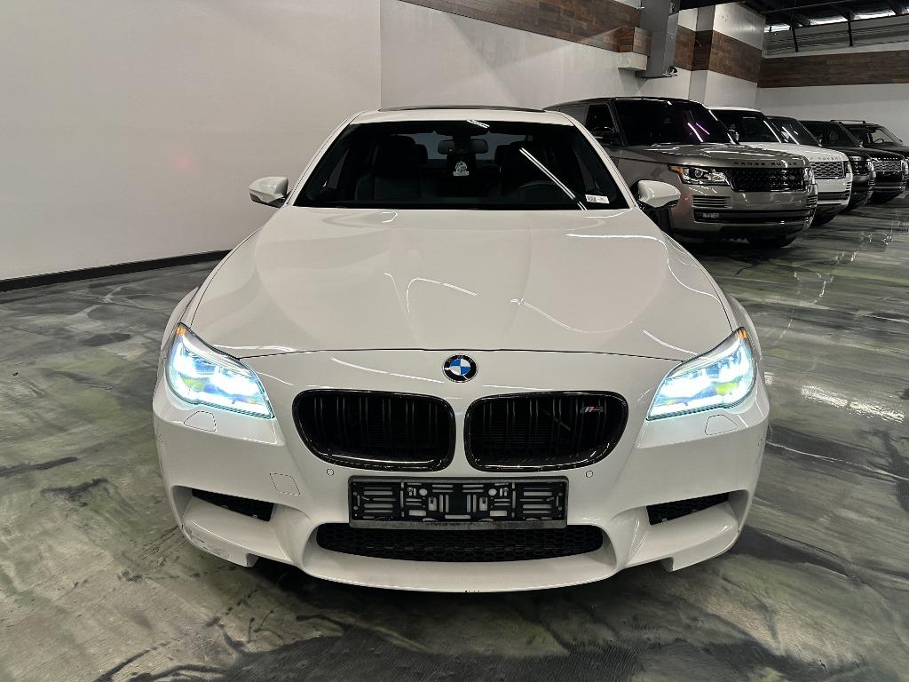 2014 BMW M5 photo