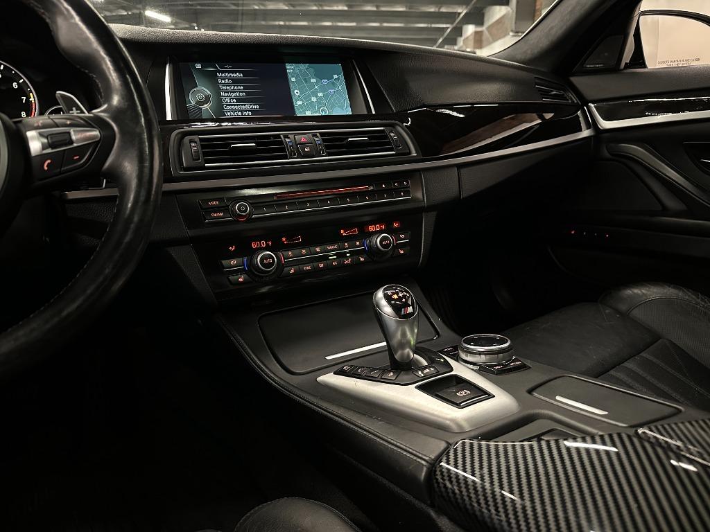 2014 BMW M5 photo