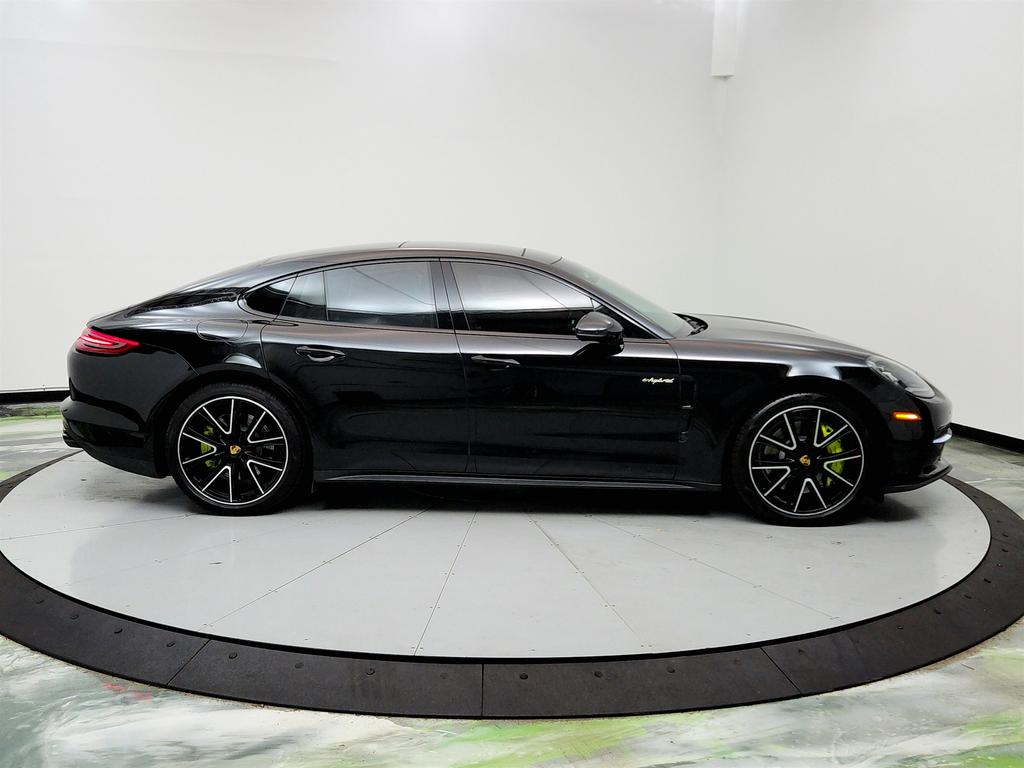 2018 Porsche Panamera 4 E-Hybrid photo