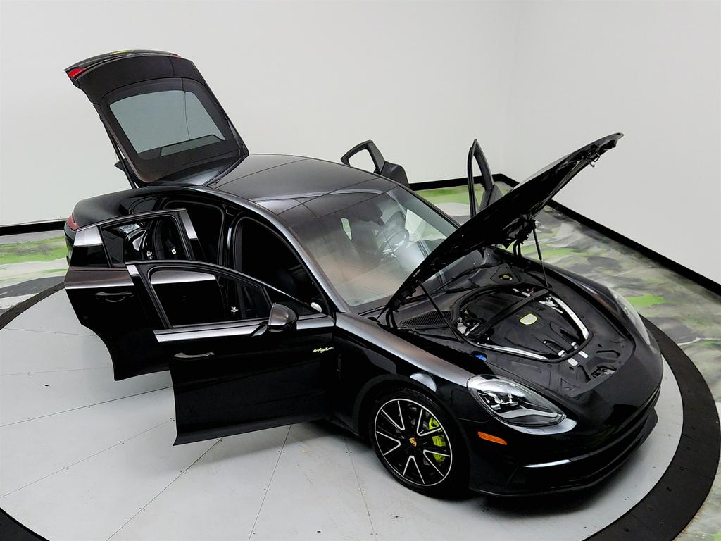 2018 Porsche Panamera 4 E-Hybrid photo