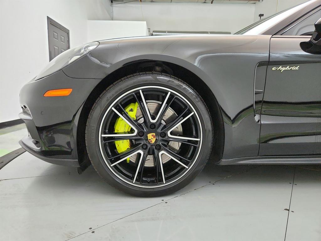 2018 Porsche Panamera 4 E-Hybrid photo