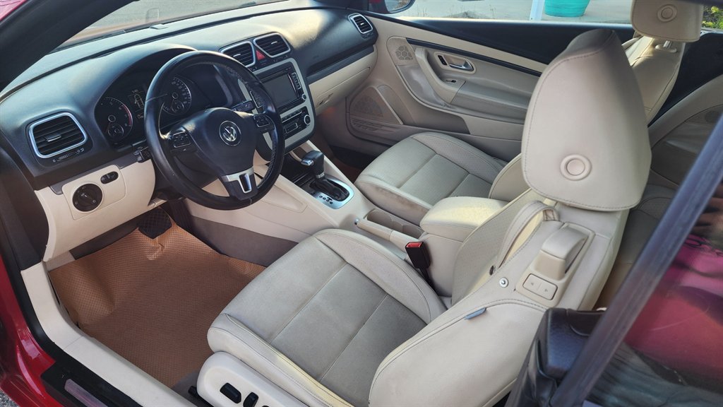 2011 Volkswagen Eos