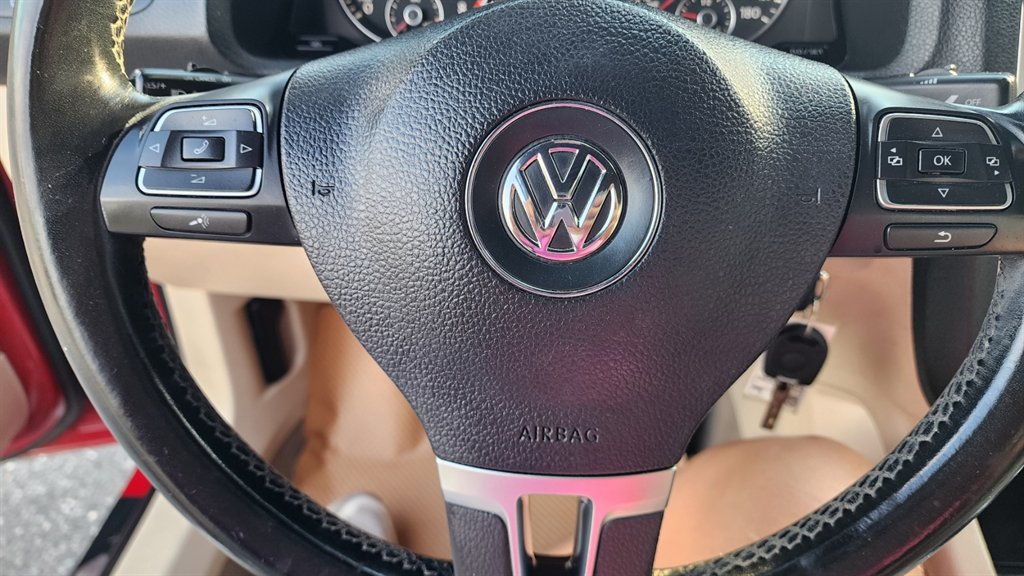 2011 Volkswagen Eos