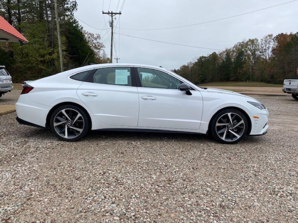 2021 Hyundai Sonata  SEL Plus photo