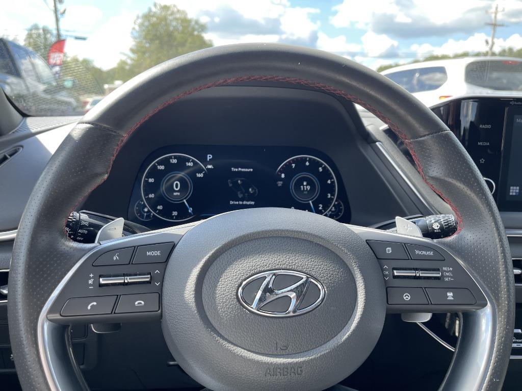 2021 Hyundai Sonata  SEL Plus photo