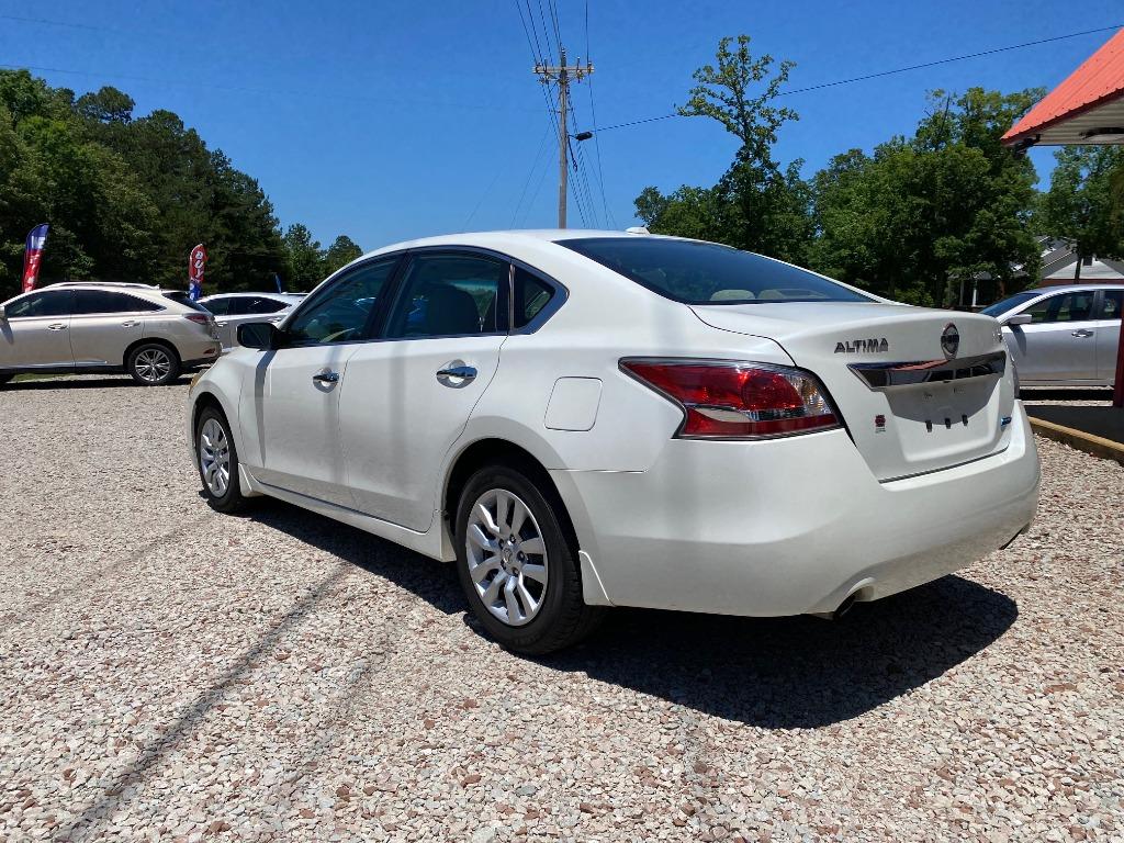 2014 Nissan Altima 2.5 photo