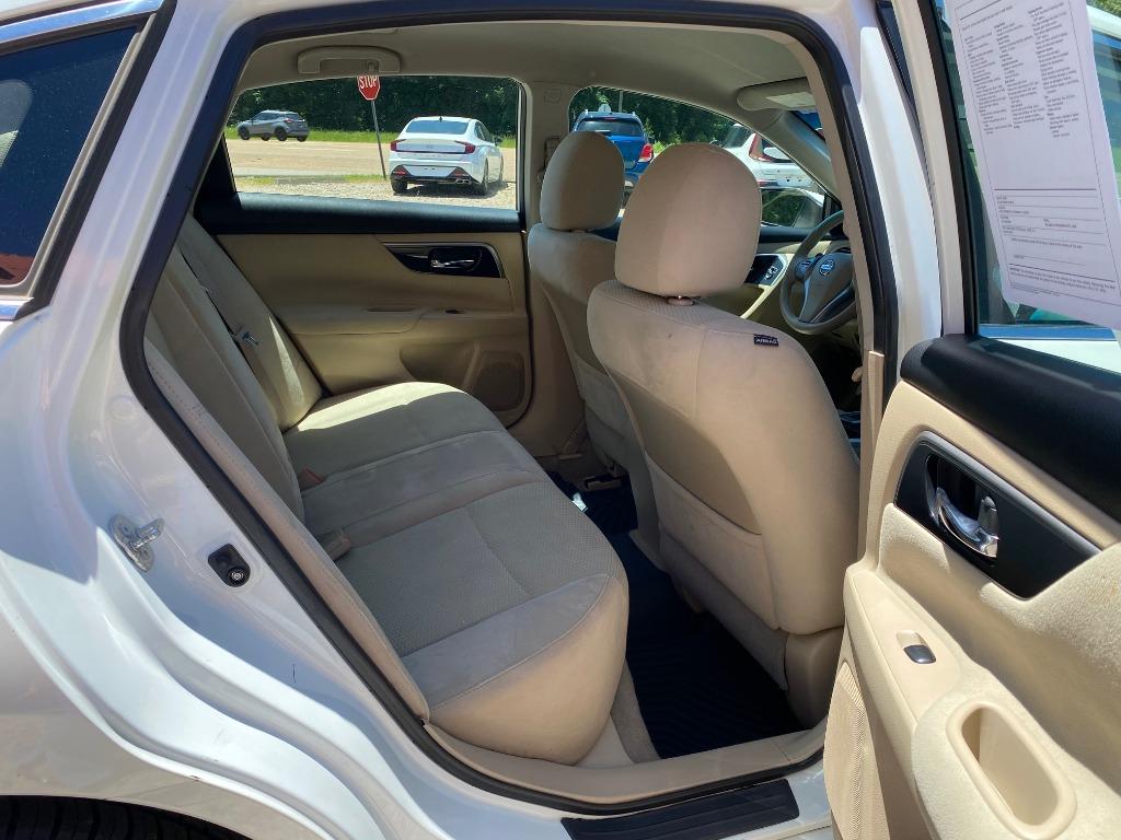 2014 Nissan Altima 2.5 photo