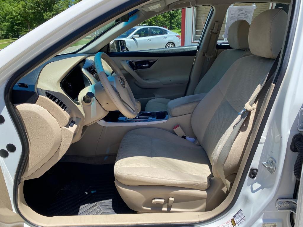 2014 Nissan Altima 2.5 photo
