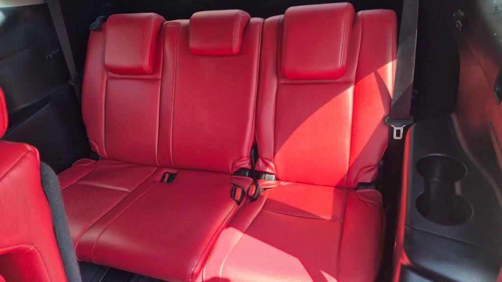 2018 Toyota Highlander - $23,495