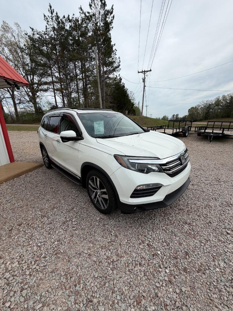 2017 Honda Pilot - $21,495