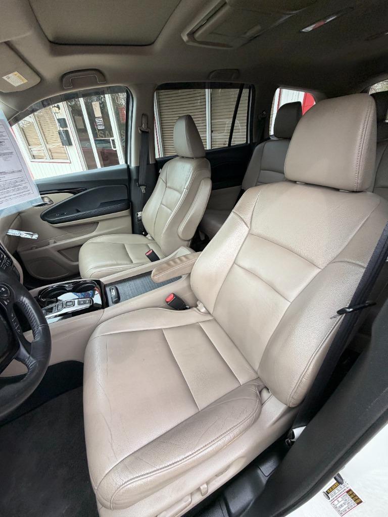 2017 Honda Pilot - $21,495