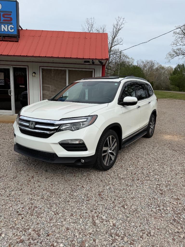 2017 Honda Pilot - $21,495