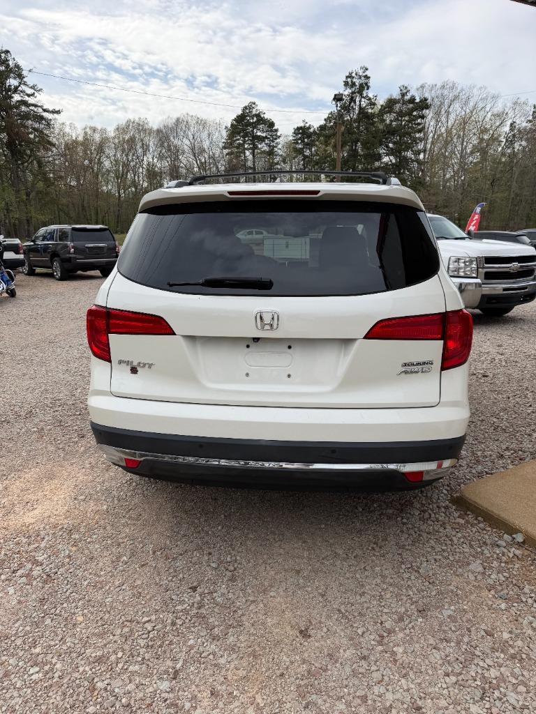 2017 Honda Pilot - $21,495