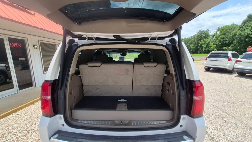 2017 Chevrolet Tahoe - $22,995