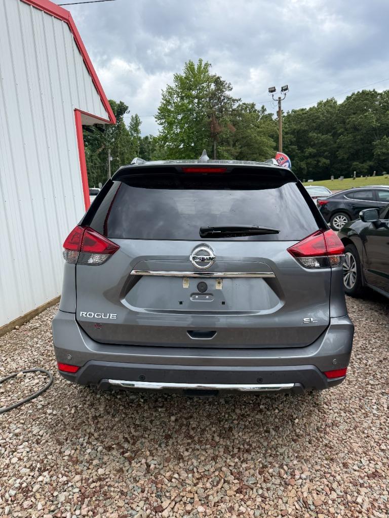 2020 Nissan Rogue - $18,995