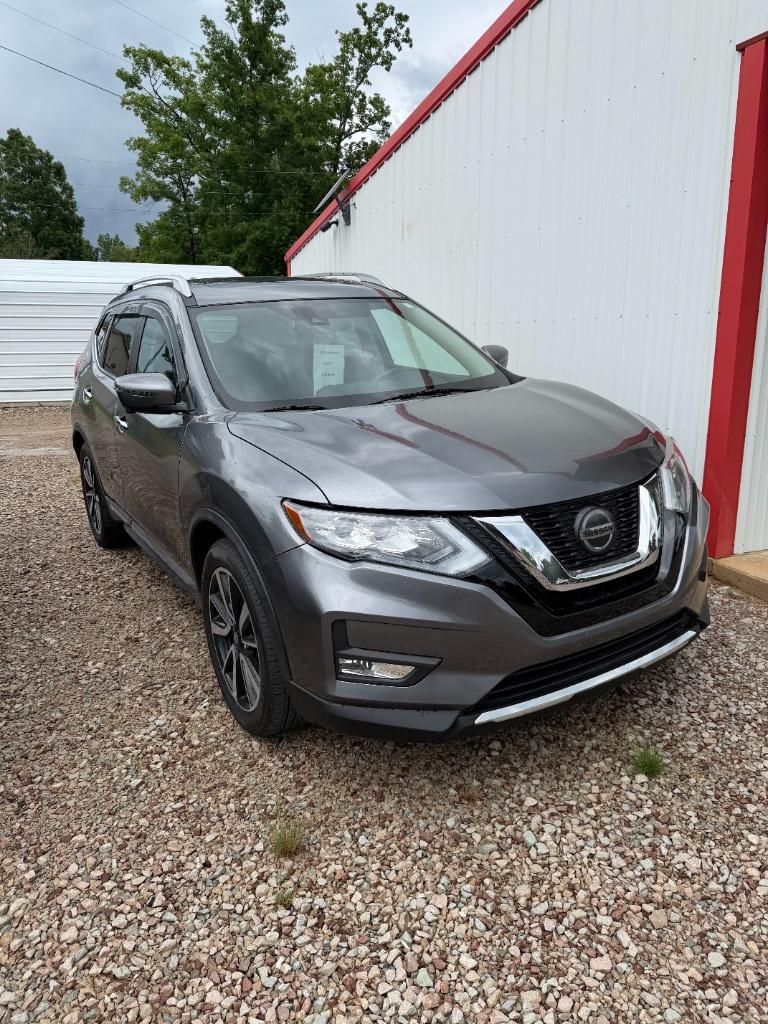 2020 Nissan Rogue - $18,995