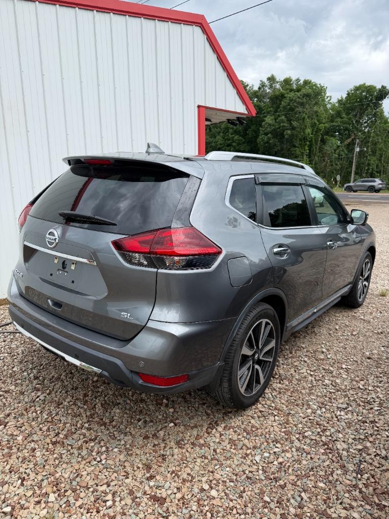 2020 Nissan Rogue - $18,995