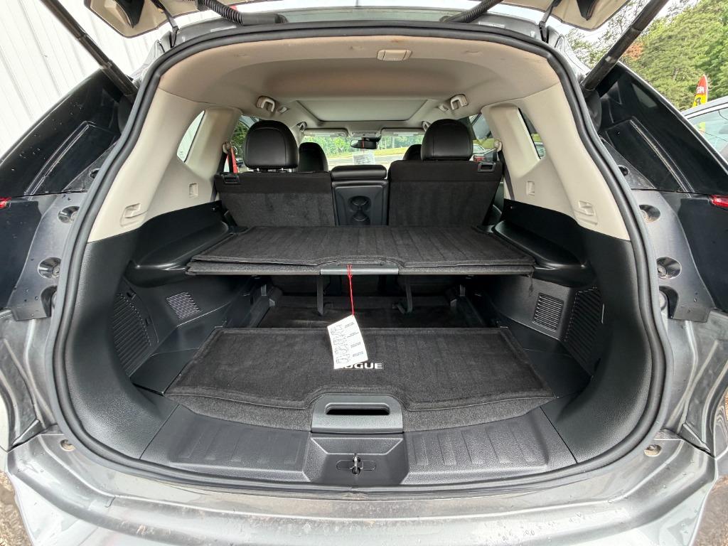 2020 Nissan Rogue - $18,995
