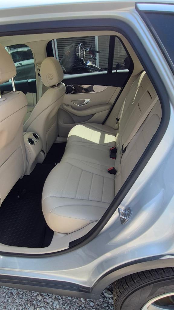 2019 Mercedes-Benz C-Class - $17,995