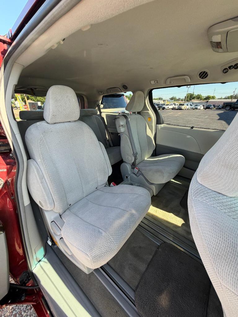 2011 Toyota Sienna - $12,995