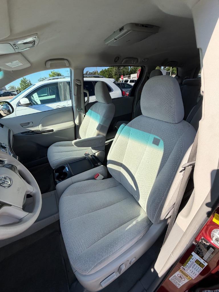 2011 Toyota Sienna - $12,995
