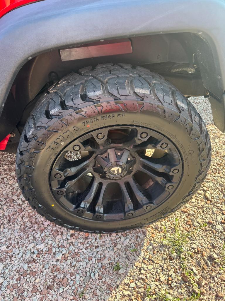 2015 Jeep Wrangler - $17,995