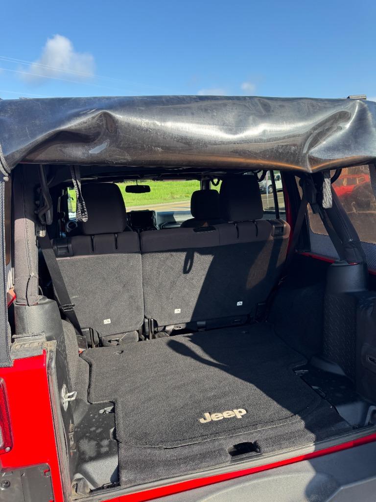 2015 Jeep Wrangler - $17,995