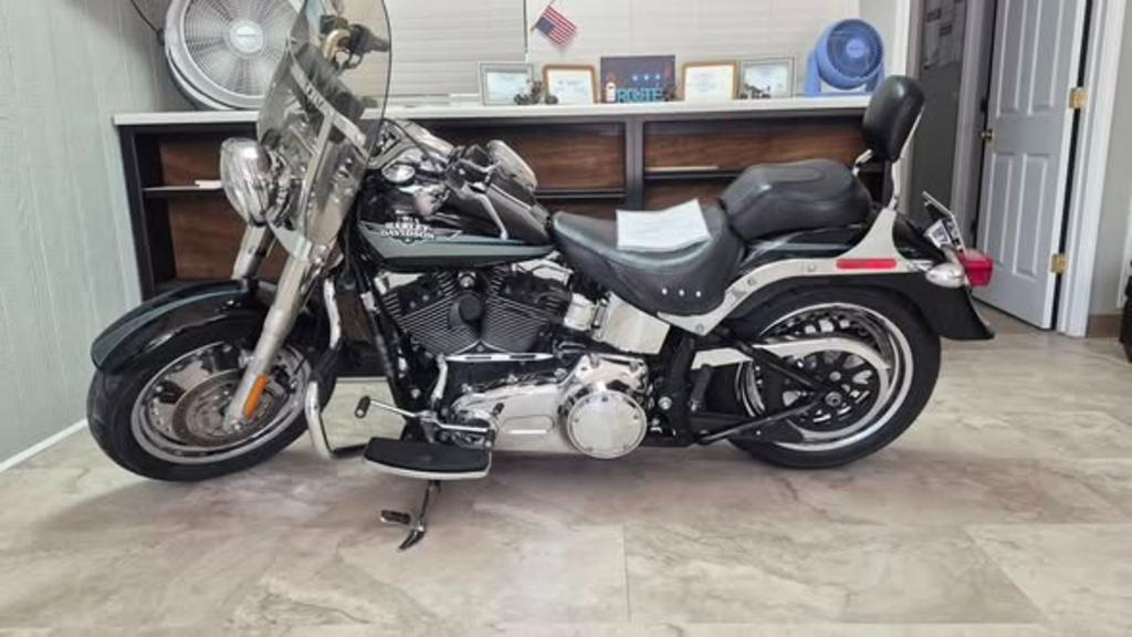 2010 Harley-davidson Fat Boy - $7,995