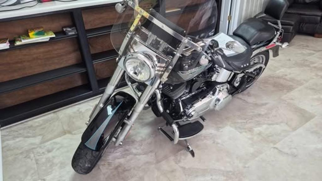 2010 Harley-davidson Fat Boy - $7,995