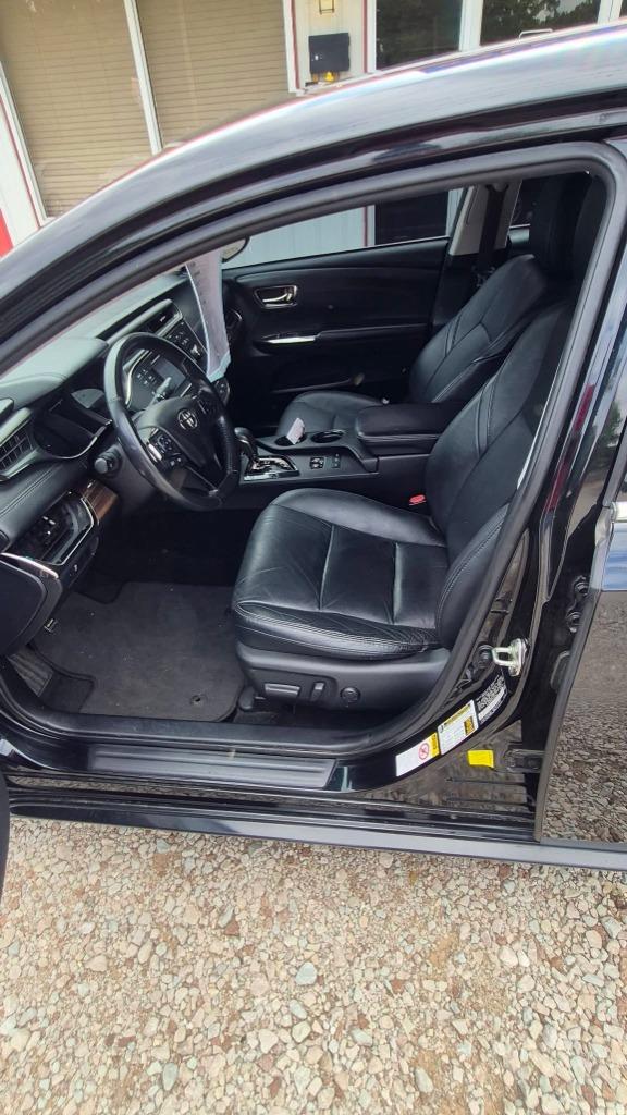 2015 Toyota Avalon - $13,999