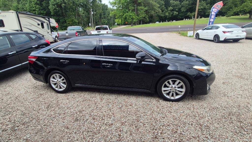 2015 Toyota Avalon - $13,999