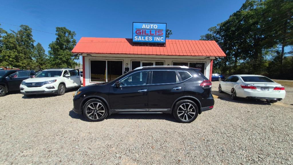 2020 Nissan Rogue - $17,995