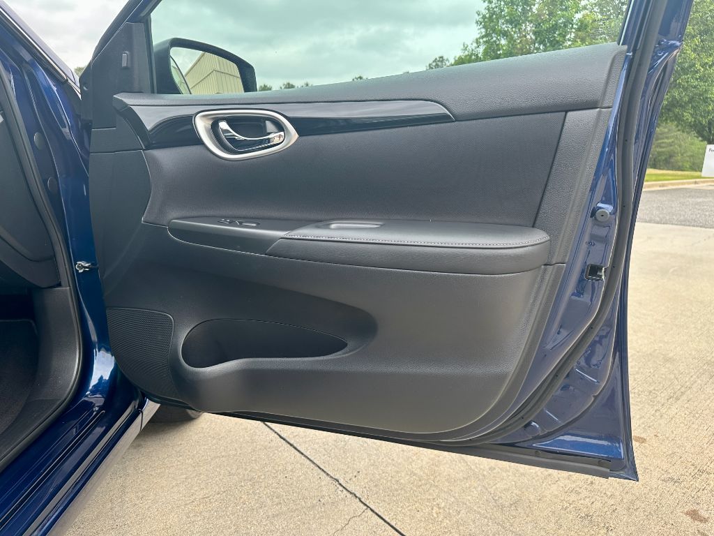 2019 Nissan Sentra SV photo