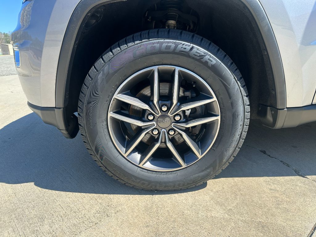 2020 Jeep Grand Cherokee Limited photo