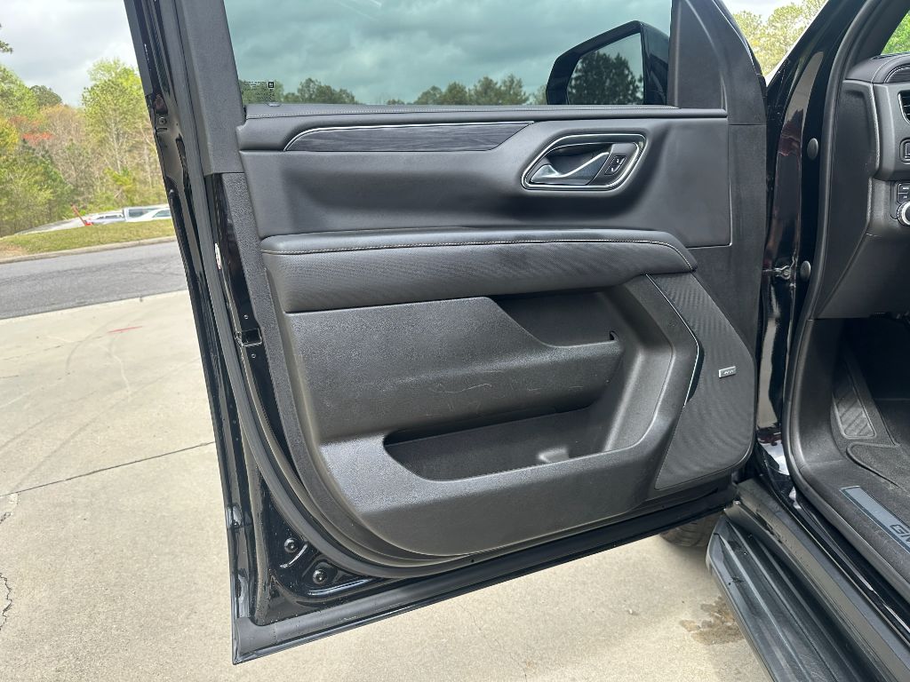 2022 GMC Yukon SLT photo
