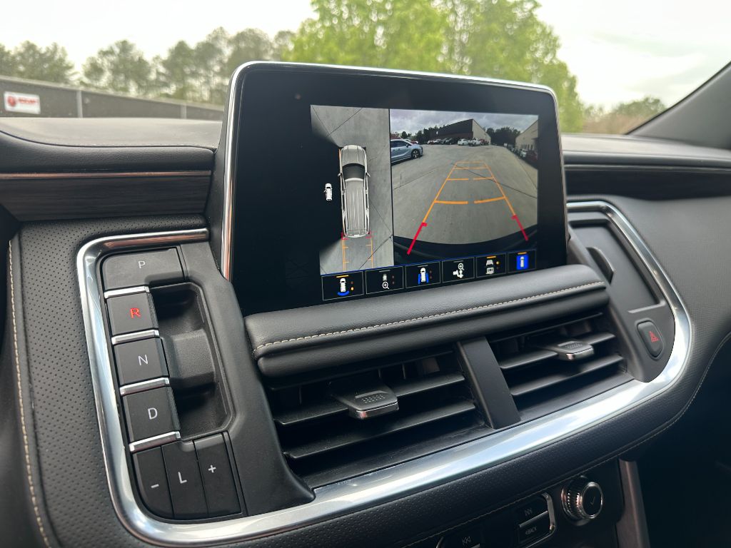2022 GMC Yukon SLT photo