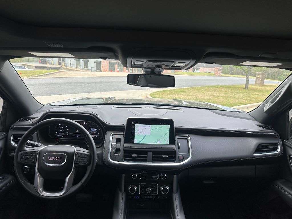 2022 GMC Yukon SLT photo
