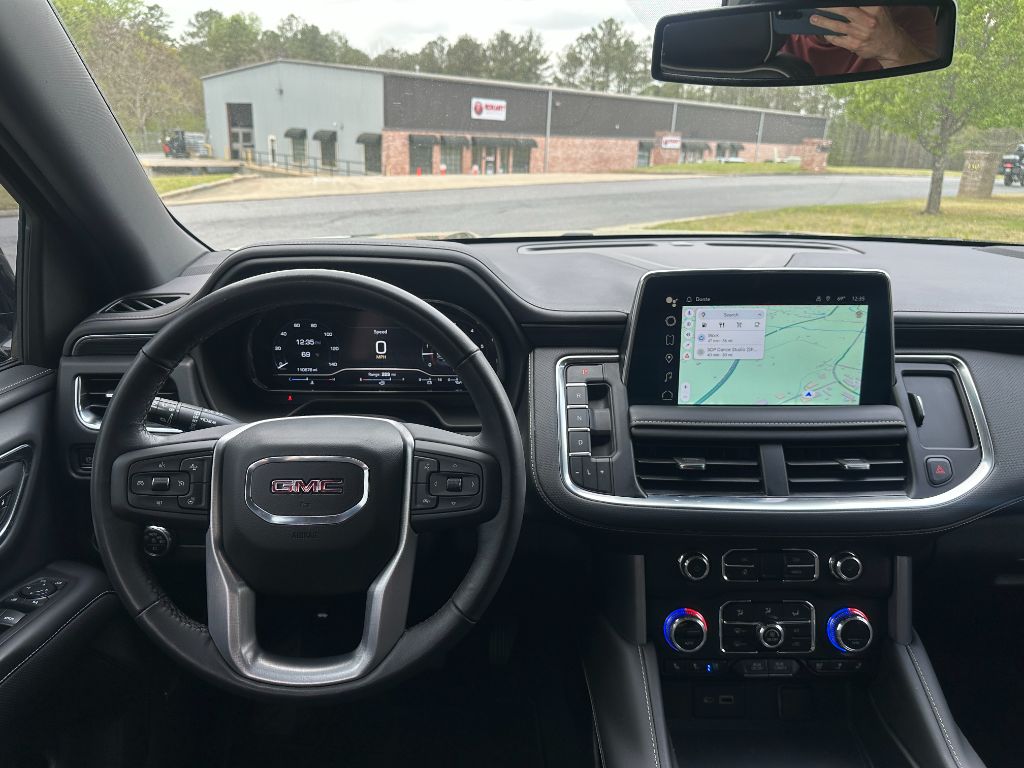 2022 GMC Yukon SLT photo