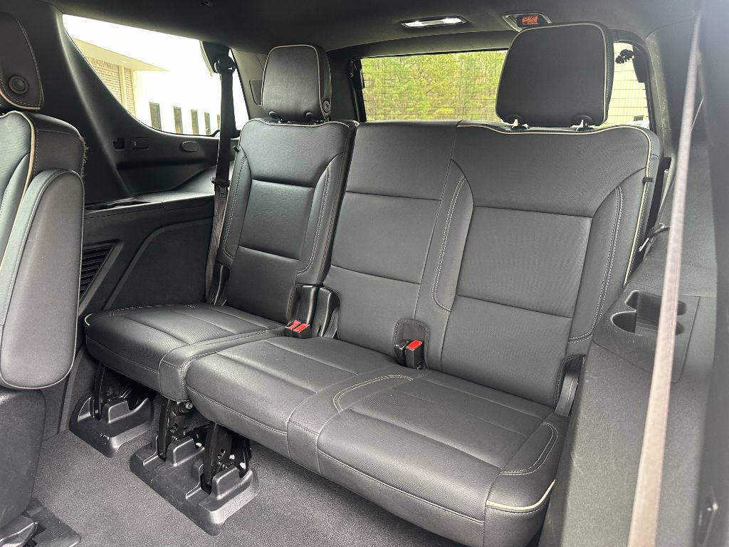 2022 GMC Yukon SLT photo