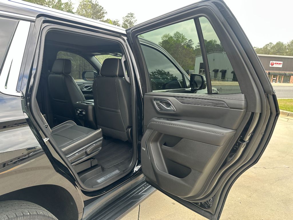 2022 GMC Yukon SLT photo