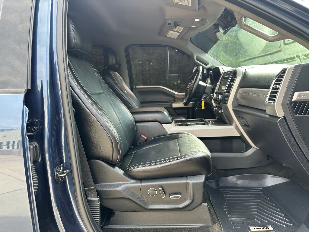 2017 Ford F250sd Lariat photo