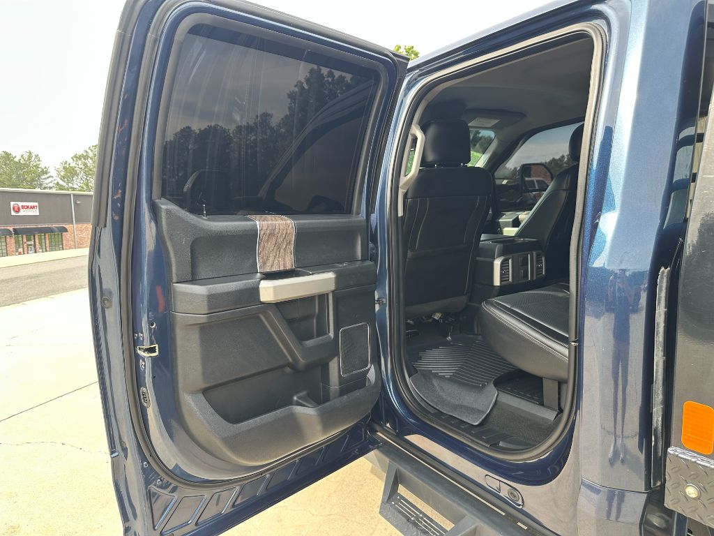 2017 Ford F250sd Lariat photo