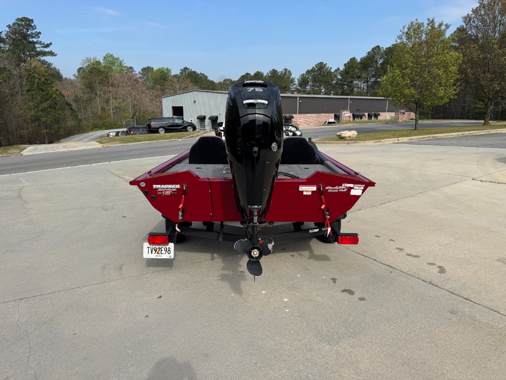 2023 Tracker Pro Team 175  - $16,500