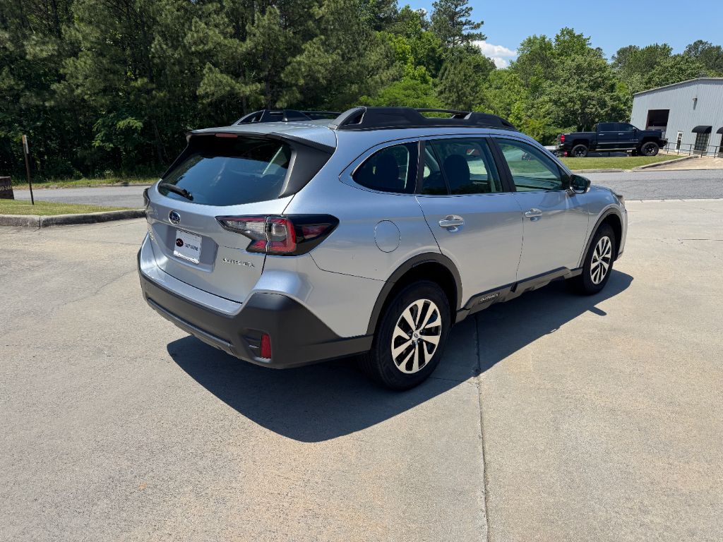 2021 Subaru Outback - $19,000