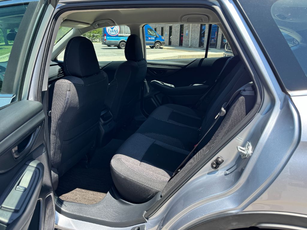 2021 Subaru Outback - $19,000
