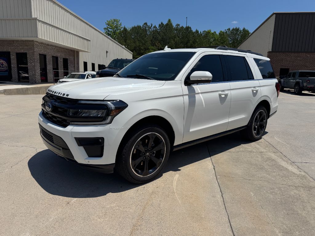 2022 Ford Expedition - $39,500