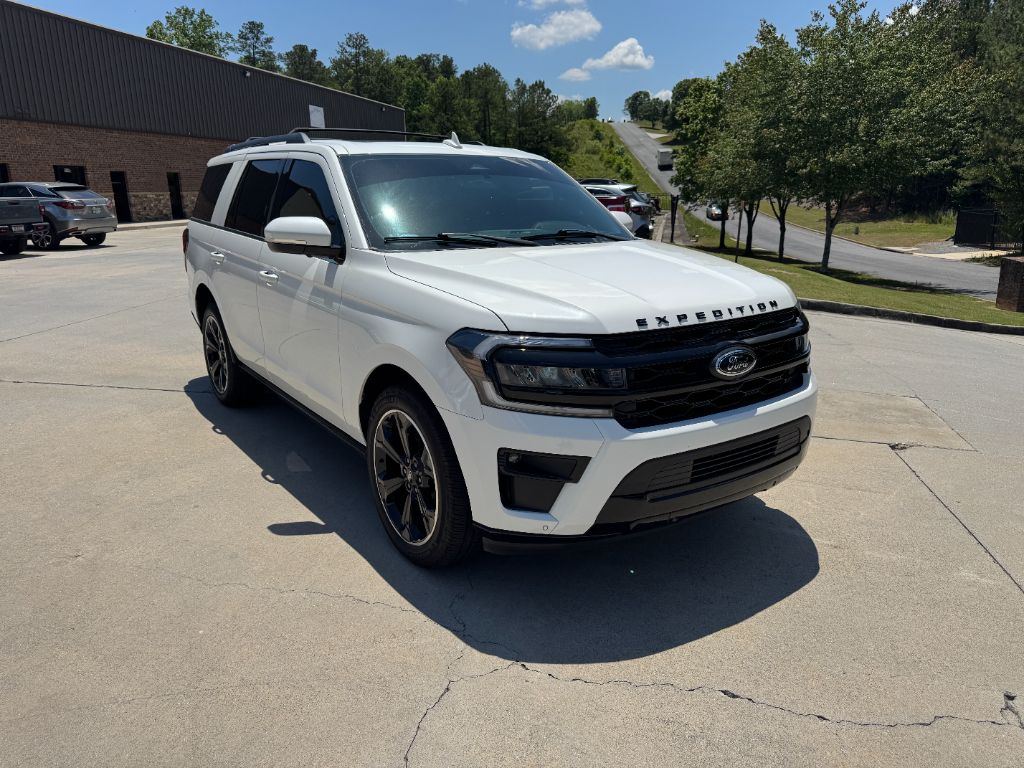 2022 Ford Expedition - $39,500