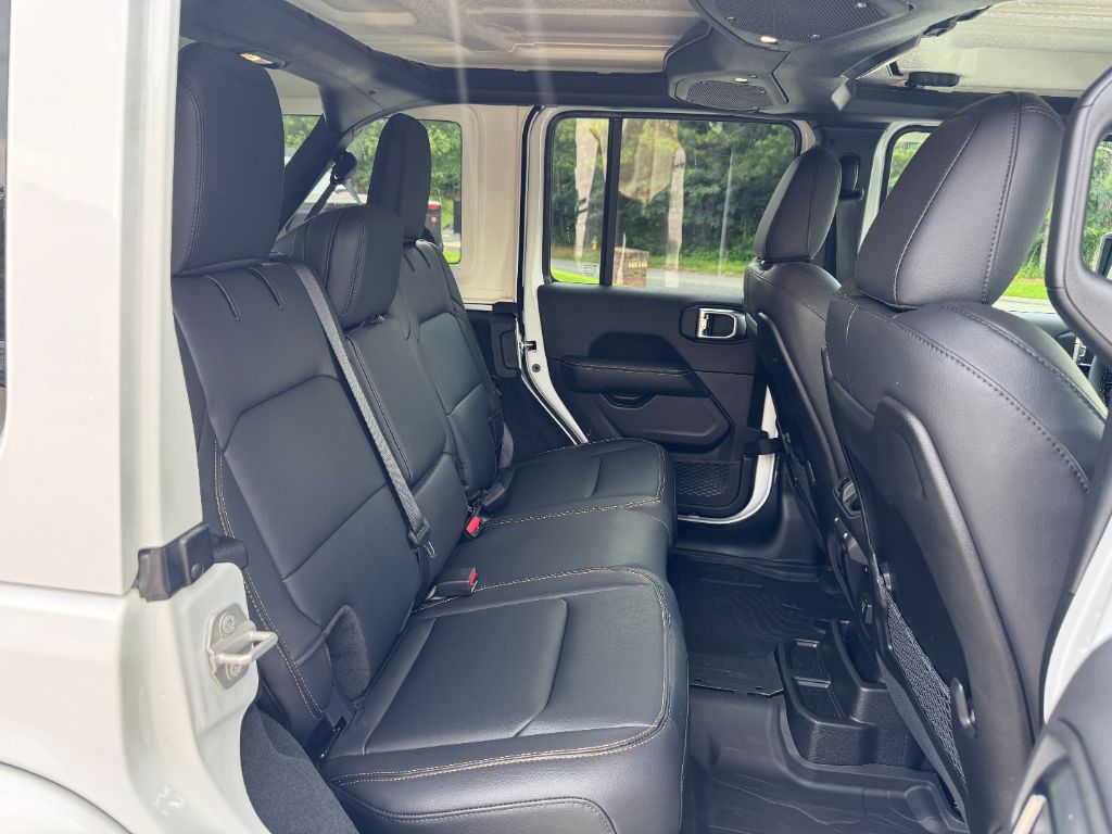 2024 Jeep Wrangler - $45,000